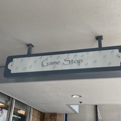 GameStop - Store sign
