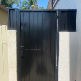 Custom gate w/ lock box for wireless keypad access Custom gate w/ lock box for wireless keypad access