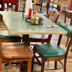 Barnyard Buffet - Inside table
