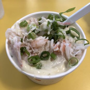 Splash Cafe - Chowder cup...so good...especially on a gloomy day. - American Near Me - Pismo Beach, California Splash Cafe - Chowder cup...so good...especially on a gloomy day. - American Near Me - Pismo Beach, California