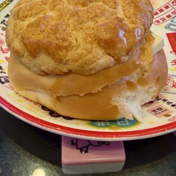 HK Macau Bistro II - Pineapple bun with cheese - Cantonese Near Me - Rowland Heights, California HK Macau Bistro II - Pineapple bun with cheese - Cantonese Near Me - Rowland Heights, California