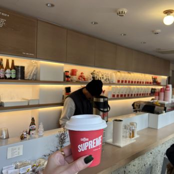 COFFEE SUPREME TOKYO - Updated March 2026 - 20 Photos - 神山町42-3