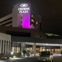 Crowne Plaza Virginia Beach Town Center - Exterior