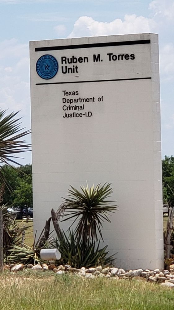 RUBEN TORRES AND JOE NEY UNITS 125 Private Rd 4303, Hondo, Texas