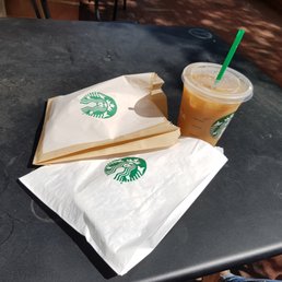 Vanilla sweet cream cold brew! Vanilla sweet cream cold brew!