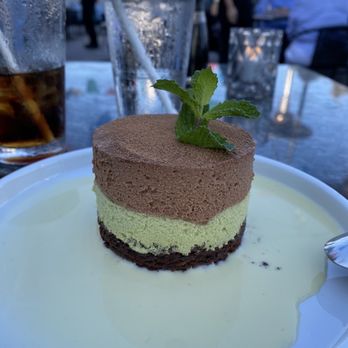 Oku - Flourless chocolate cake - Sushi Bars Near Me - Santa Barbara, California