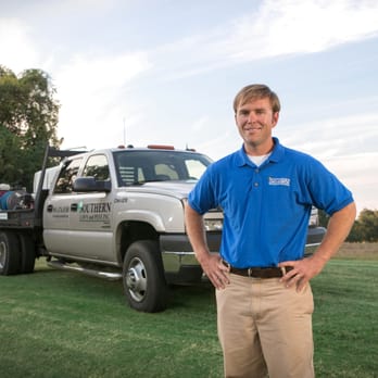 Southern Lawn and Pest - a man standing in front of a truck - Gardeners Near Me - Covington, Tennessee Southern Lawn and Pest - a man standing in front of a truck - Gardeners Near Me - Covington, Tennessee