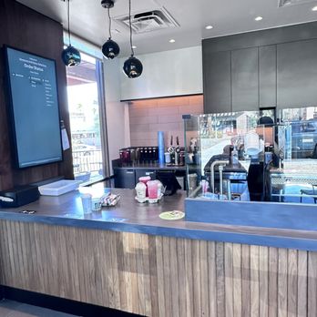 Starbucks - Pick up coffees & Moblie app pick ups #Order Stations - Coffee & Tea Near Me - Palm Desert, California Starbucks - Pick up coffees & Moblie app pick ups #Order Stations - Coffee & Tea Near Me - Palm Desert, California