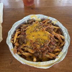 Sharkies Smashburgers Cedar Creek - Chili cheese fries