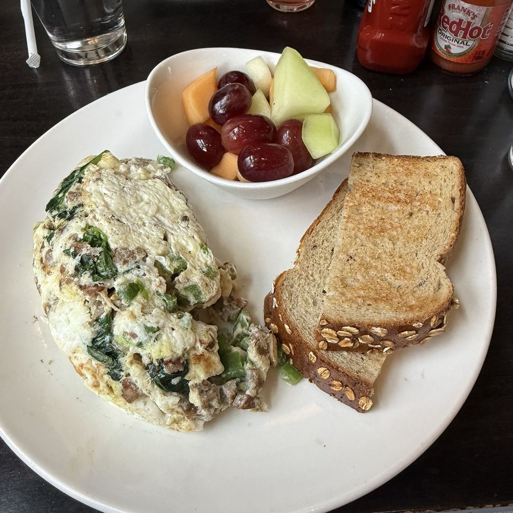 The Hudson Cafe - The egg white omelette with chicken, turkey, sausage, spinach, and bell peppers. Whole wheat toast, and fresh fruit. - Breakfast & Brunch Near Me - Detroit, Michigan The Hudson Cafe - The egg white omelette with chicken, turkey, sausage, spinach, and bell peppers. Whole wheat toast, and fresh fruit. - Breakfast & Brunch Near Me - Detroit, Michigan