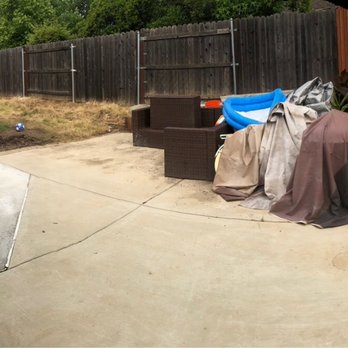 NT Landscaping Service - DEPRESSING BACKYARD BEFORE - Landscaping Near Me - Elk Grove, California