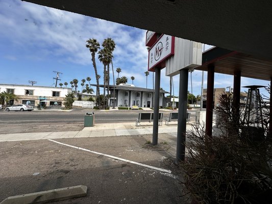 Mandarin House by null