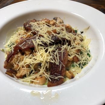 Red Barn Grill & Bakery - Breakfast & Brunch Near Me - Mount Pleasant, Texas