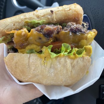 Junction Burger - Cheeseburger - Burgers Near Me - Junction, Texas Junction Burger - Cheeseburger - Burgers Near Me - Junction, Texas