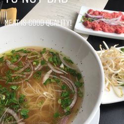 Eatz Vietnamese Restaurant - Beef pho. I asked for the beef on the side