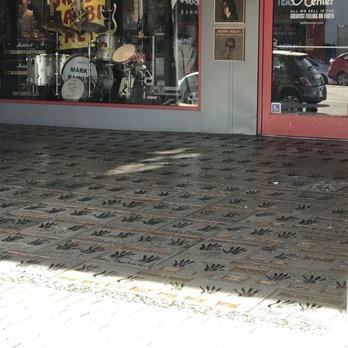 TMZ Tours - Bus Tours Near Me - Hollywood, California TMZ Tours - Bus Tours Near Me - Hollywood, California