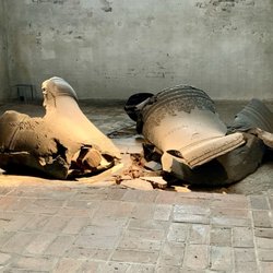 St. Marien - Tower bells, fallen when church was bombed in 1942. Turmglocken, die bei der Bombardierung der Kirche im Jahr 1942 abstürzten.