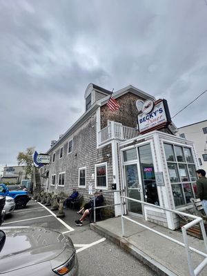 Becky's Diner by null