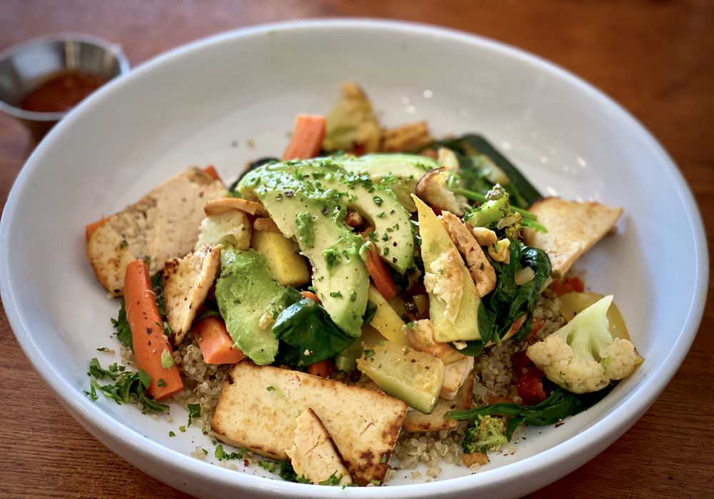 CAFE VIDA 15317 Antioch St, Pacific Palisades, California 489