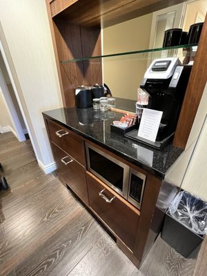 Little America Hotel by null