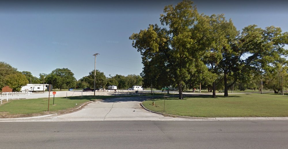 HERITAGE RV PARK Updated October 2024 807 Moon St, Coffeyville