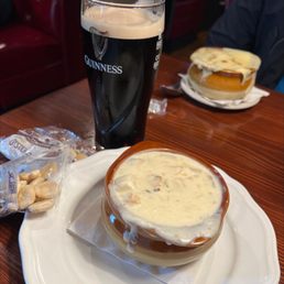 Clam Chowder lower, French Onion Soup upper. Drinks self explanatory. Clam Chowder lower, French Onion Soup upper. Drinks self explanatory.