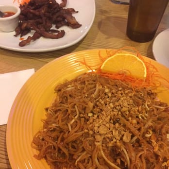 Thai North - Country Pad Thai, and Paradise Pork. - Thai Near Me - Brighton, Massachusetts Thai North - Country Pad Thai, and Paradise Pork. - Thai Near Me - Brighton, Massachusetts
