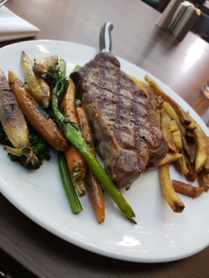 Royal Britannia Gastropub - The Venetian by null