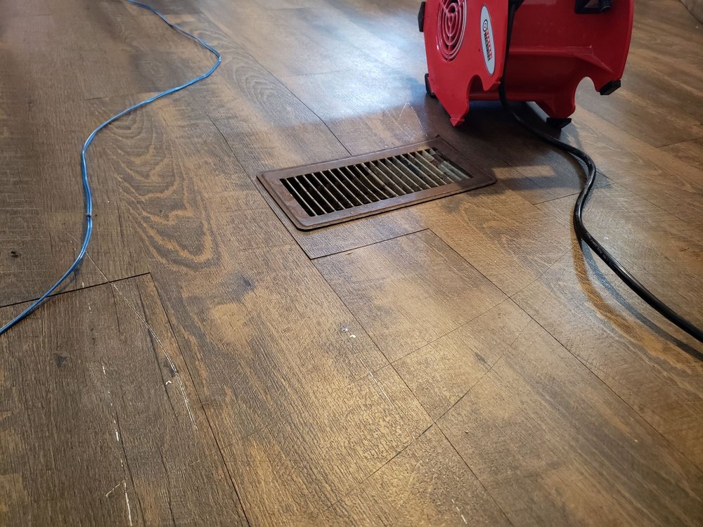 Slide of Roberts Handyman & Contracting