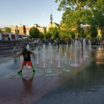 Asian Food Fest - Fountain between the two parts of the park - Festivals Near Me - Cincinnati, Ohio Asian Food Fest - Fountain between the two parts of the park - Festivals Near Me - Cincinnati, Ohio