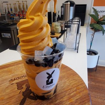 L'moon Creamery - Pasadena - Thai Tea Trophy is a YES - Ice Cream & Frozen Yogurt Near Me - Pasadena, California
