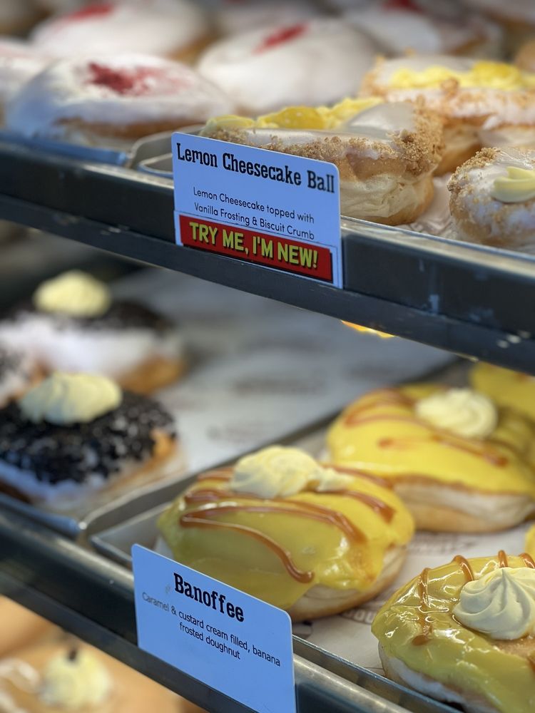 WALKER’S DOUGHNUTS Updated October 2024 81 Photos & 38 Reviews 226 Elizabeth St