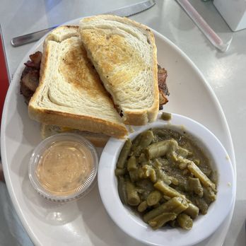Cruisers Diner - Diners Near Me - Seaman, Ohio Cruisers Diner - Diners Near Me - Seaman, Ohio