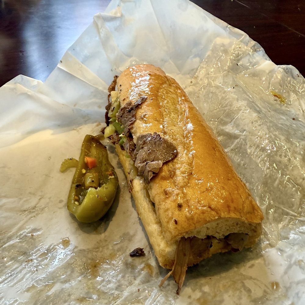 Mr. Beef - Fast Food Near Me - Chicago, Illinois Mr. Beef - Fast Food Near Me - Chicago, Illinois