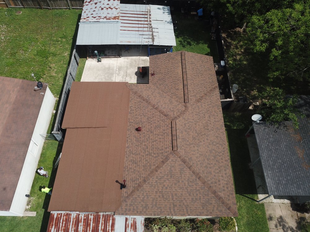 Slide of Lone Star Roof Solutions