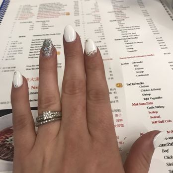 Bliss Nails - Nail Salons Near Me - Chicago, Illinois