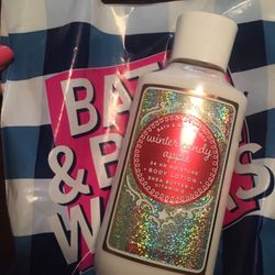 Bath & Body Works - Winter Candy Apple body lotion