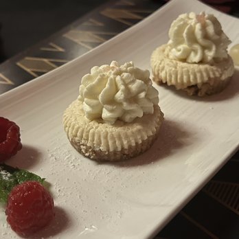Blind Ox - Key lime pie - Tapas/Small Plates Near Me - Honolulu, Hawaii