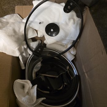 Solomon & Sons Relocation Services - Broken crockpot - Movers Near Me - Fort Lauderdale, Florida Solomon & Sons Relocation Services - Broken crockpot - Movers Near Me - Fort Lauderdale, Florida