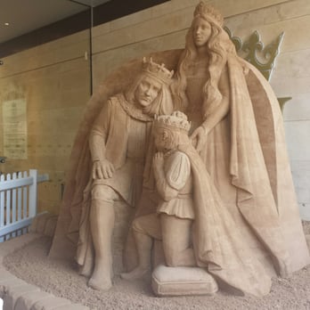 King Richard III Visitor Centre - Sand sculpture - pretty impressive! - Visitor Centers Near Me - Leicester, LCE