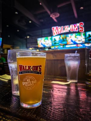 Walk-On's Sports Bistreaux - Arlington Restaurant by null