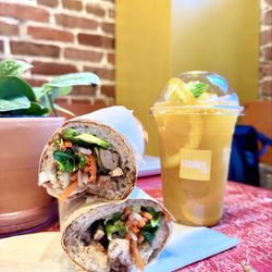 5 spice grilled chicken banh mi