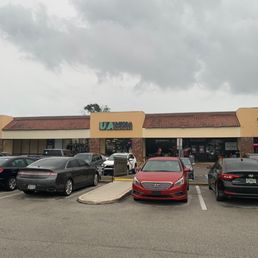 Exterior photo of Uniform Advantage - Altamonte Springs, Florida Exterior photo of Uniform Advantage - Altamonte Springs, Florida