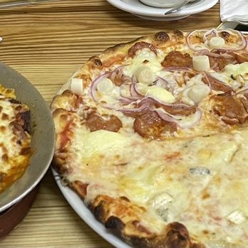 Toto 2 pizza - Pizza Near Me - Miami Beach, Florida Toto 2 pizza - Pizza Near Me - Miami Beach, Florida