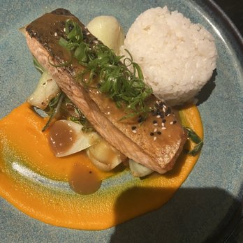 illume - Japanese Near Me - Orlando, Florida