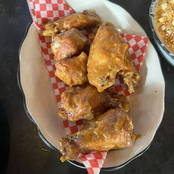 Sweet Cheeks Q - Smoked Monster Wings - Southern Near Me - Boston, Massachusetts