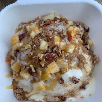 Cinnaholic - Caramel Apple Pie - Bakeries Near Me - Los Angeles, California Cinnaholic - Caramel Apple Pie - Bakeries Near Me - Los Angeles, California