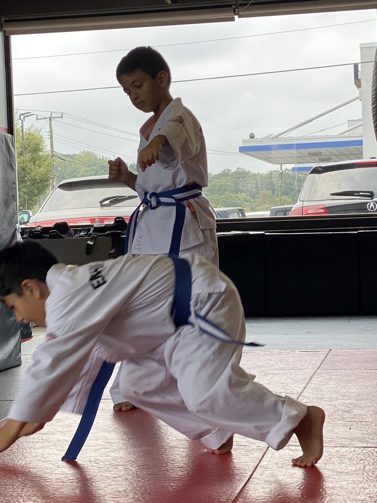 KAIZEN MMA FAIRFAX 22 Photos & 13 Reviews 9590 Lee Hwy, Fairfax, Virginia Kickboxing