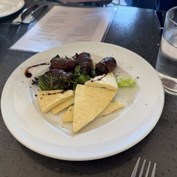 Board & Batten - Stuffed dates - New American Near Me - Mesa, Arizona Board & Batten - Stuffed dates - New American Near Me - Mesa, Arizona