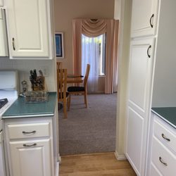 Luz's Cleaning Services - Kitchen